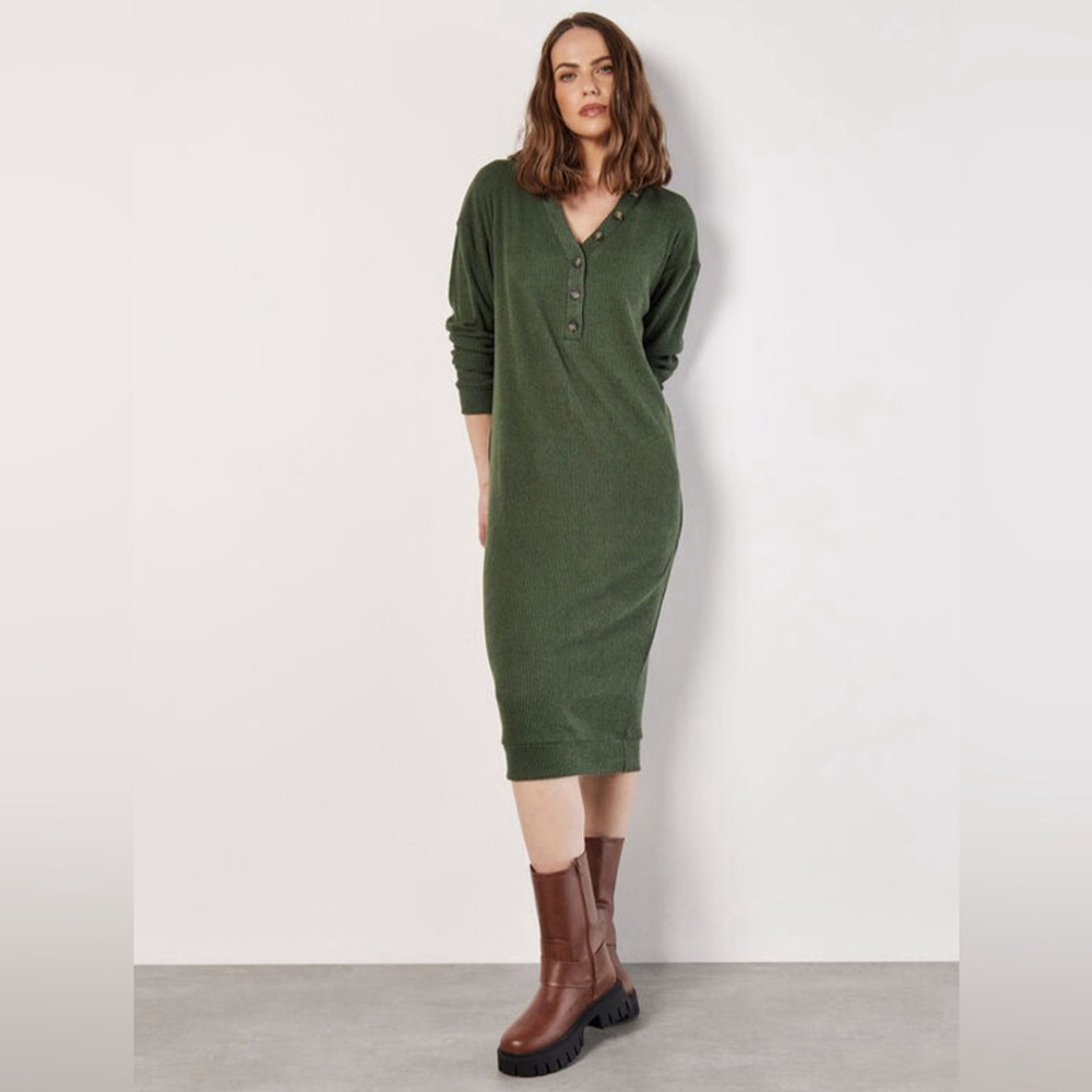 SO ♥️! Apricot - Apricot Button Thru Ribbed Midi